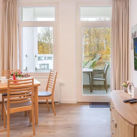 Ostseebad, Sellin, Ruegen, Odin