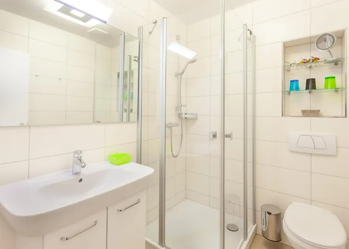 Ostseebad, Sellin, Ruegen, Odin Daire *